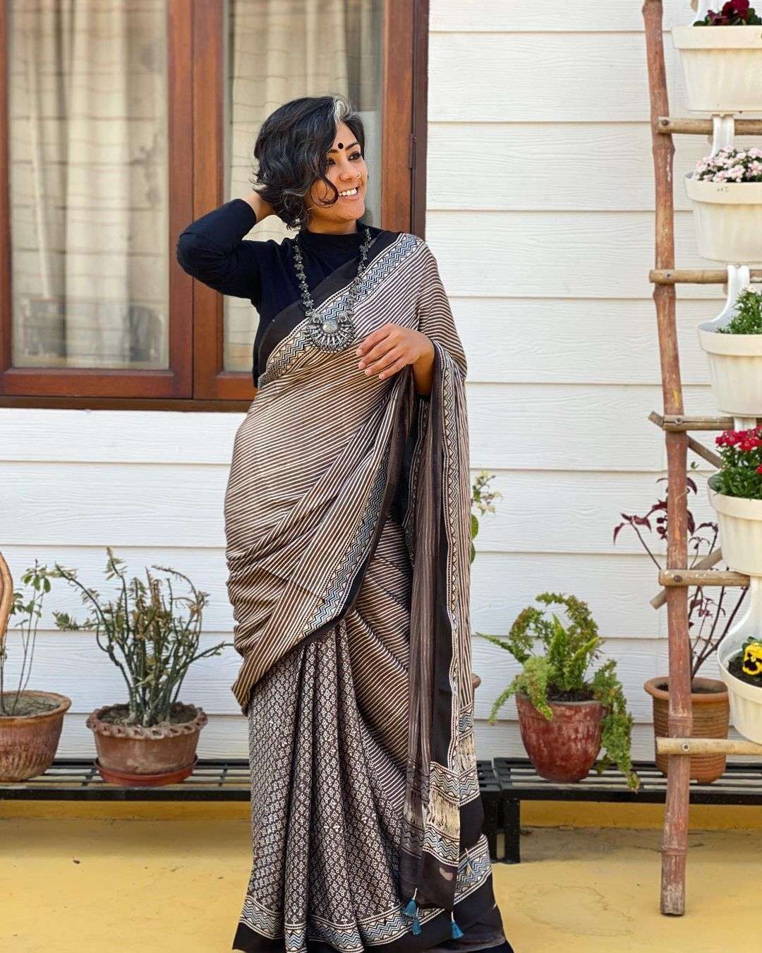 NT-434 BY AQSAWHOLESALE HEAVY MODAL SILK PRINT SAREE