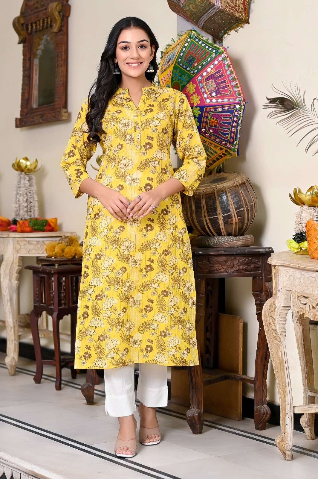 DIZA BY AQSAWHOLESALE COTTON THREAD WORK KURTI AND PANT