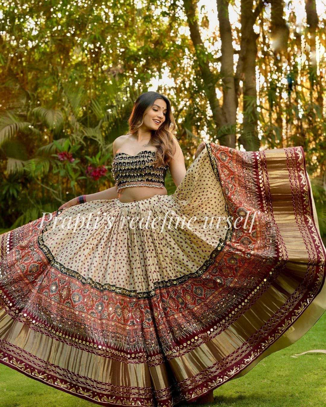 KB-7024 BY AQSAWHOLESALE BTTER CREPE PRINT MIRROR WORK NAVRATRI LEHENGA