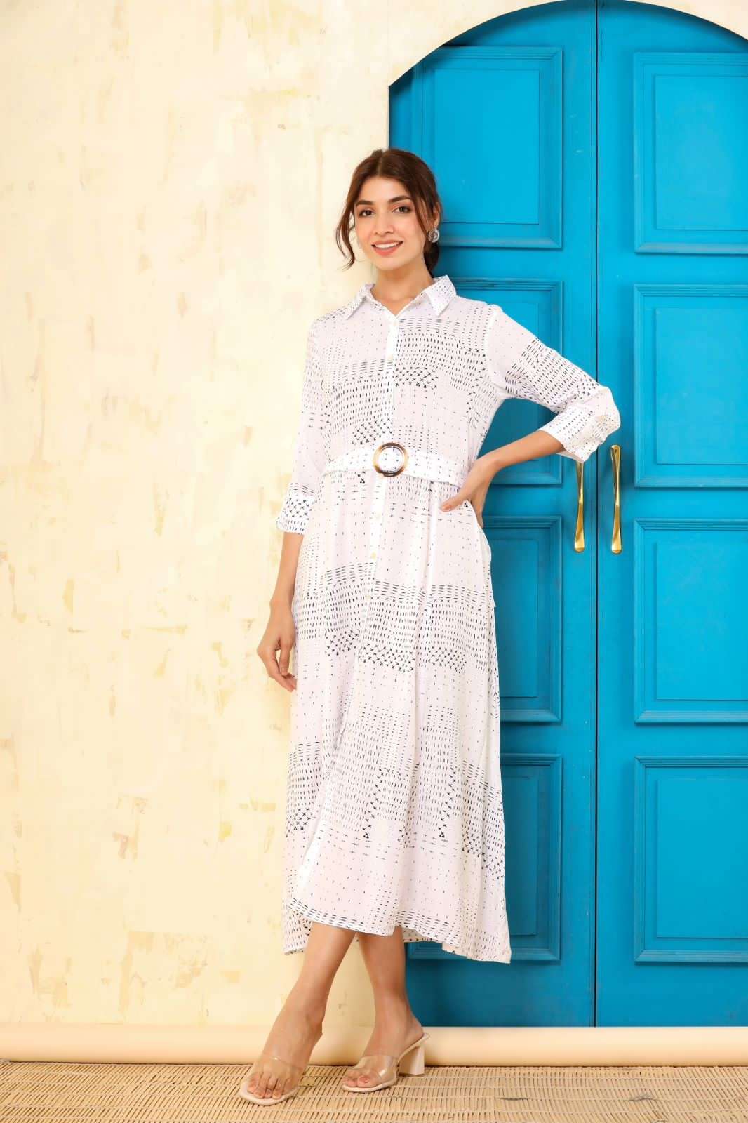 GLOBUS BY AQSAAWHOLESALE IMPORTED FABRIC PRINT WORK LONG KURTIS