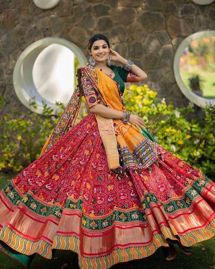 LC-650 BY AQSAWHOLESALE BUTTER SILK PRINT MIRROR WORK READYMADE NAVRATRI LEHENGA