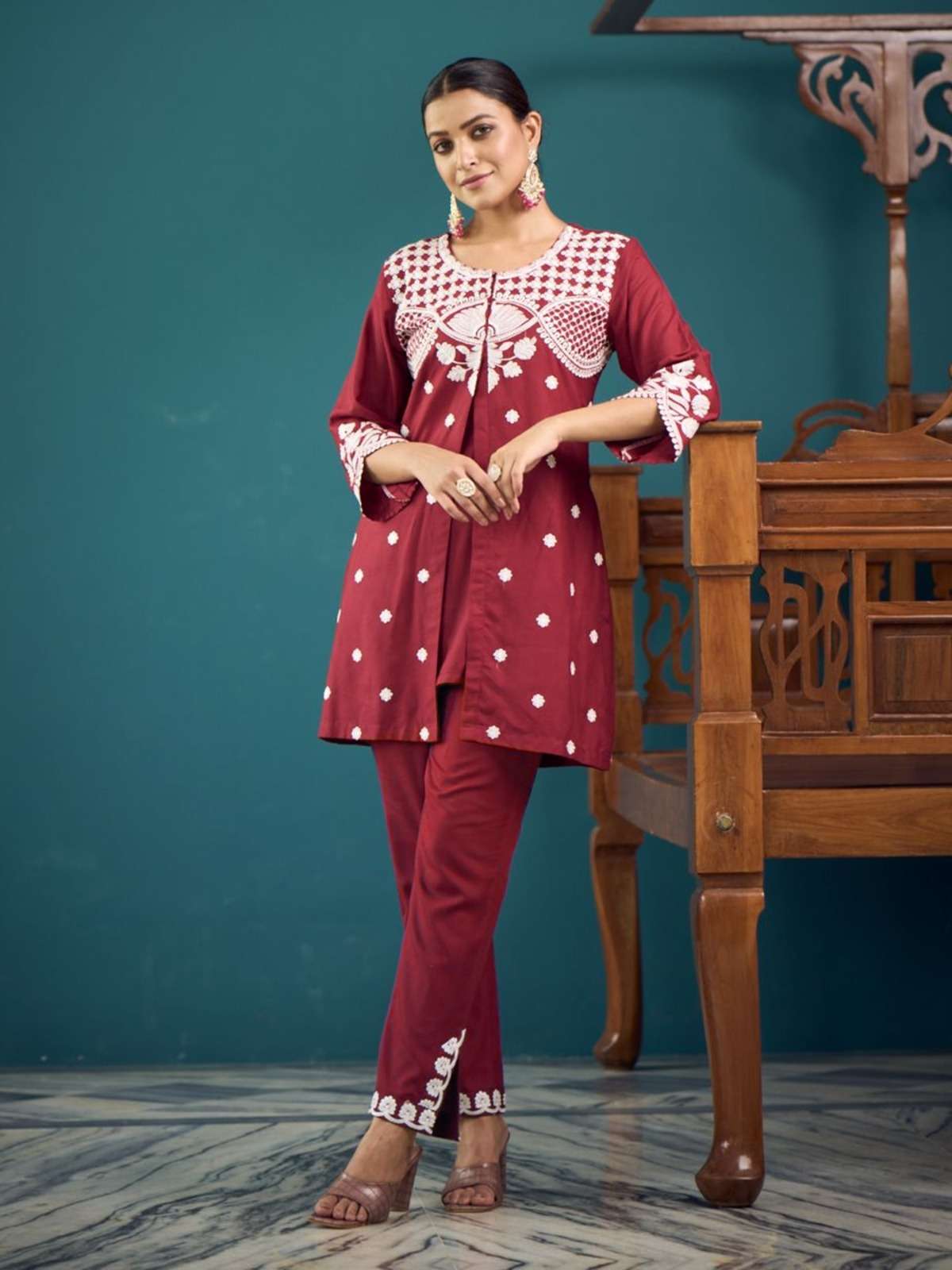 MYAMI DESIGNER SARA BY AQSAWHOLESALE RAYON EMBROIDERY WORK CO-ORD SET