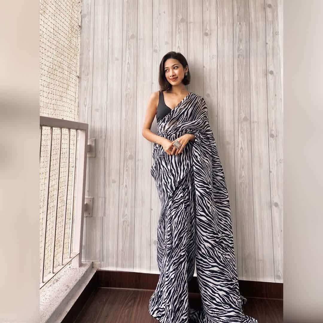 ZEBRA BY AQSAWHOLESALE GEORGETTE CRUSH PRINT CASUAL WEAR SAREE