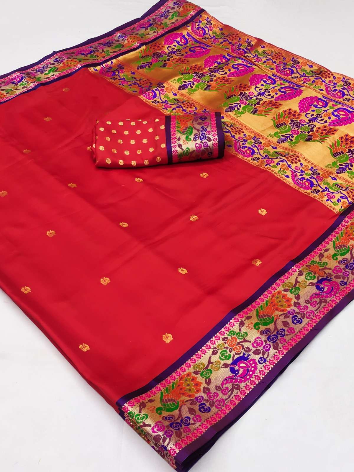 KAASHTHA NAUVERI BY RAJTEX 10 YARDS SILK FESTIVE WEAR SAREES