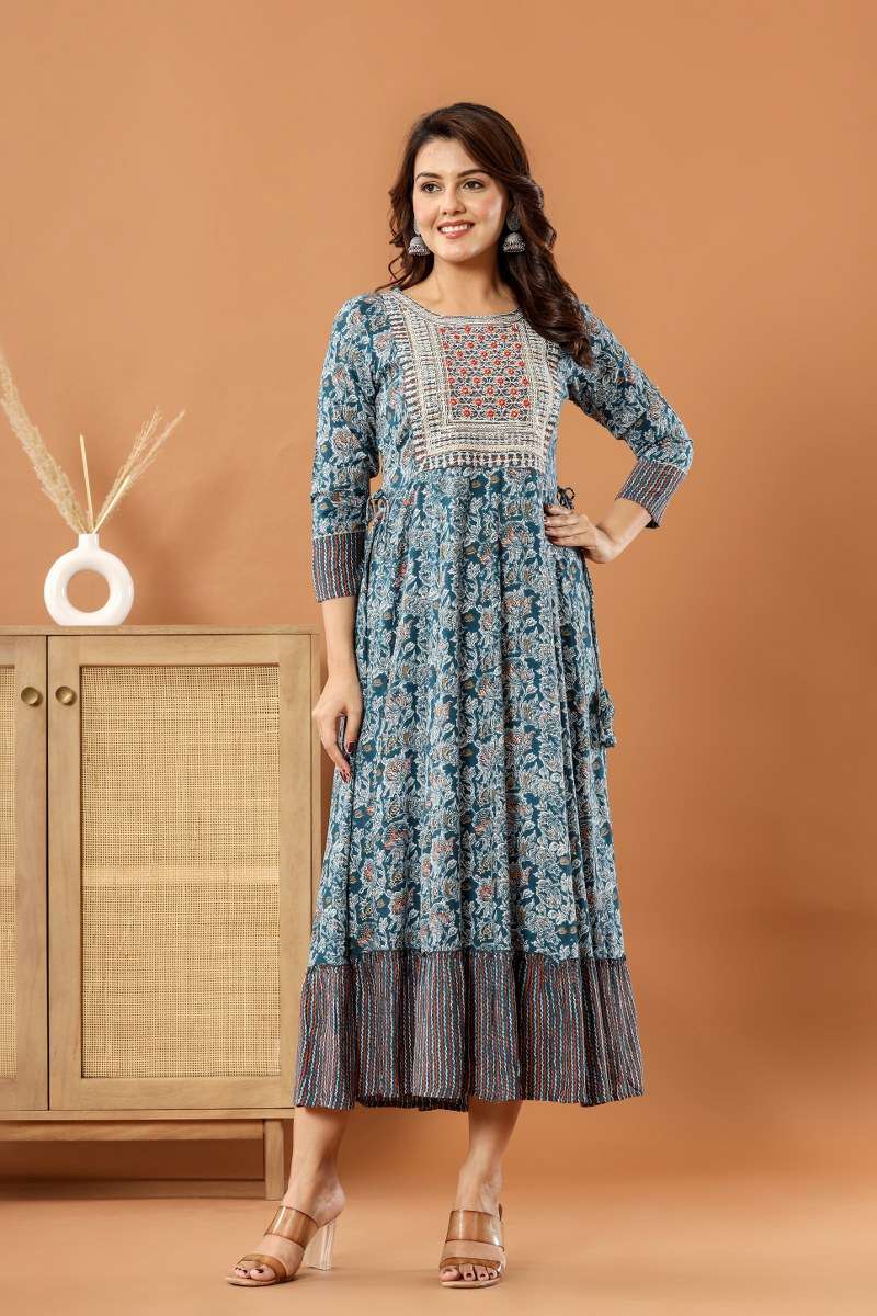 MINAZ BY AQSAWHOLESALE COTTON PRINT WORK LONG KURTIS