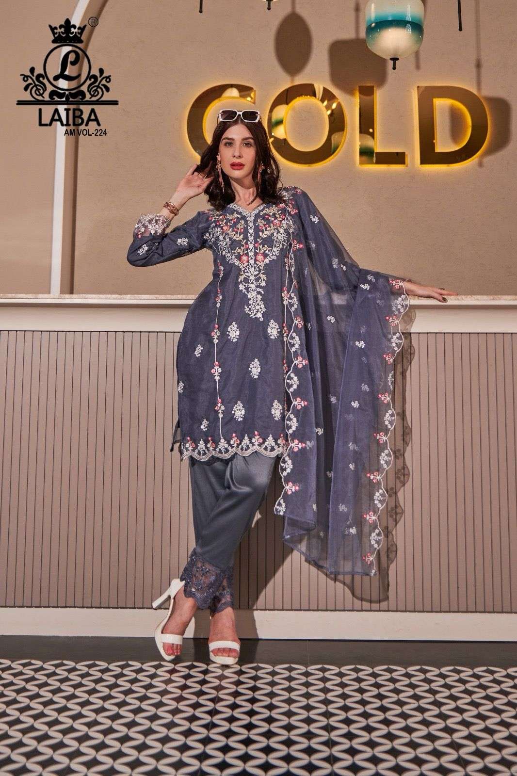 AM VOL-224 BY LAIBA PURE ORGANZA CREPE WORK READYMADE PAKISTANI DRESSES