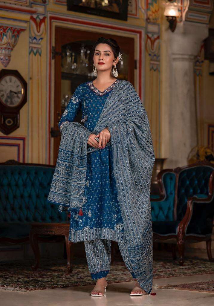 AD-83 BY AQSAWHOLESALE COTTON PRINT EMBROIDERY WORK READYMADE DRESS