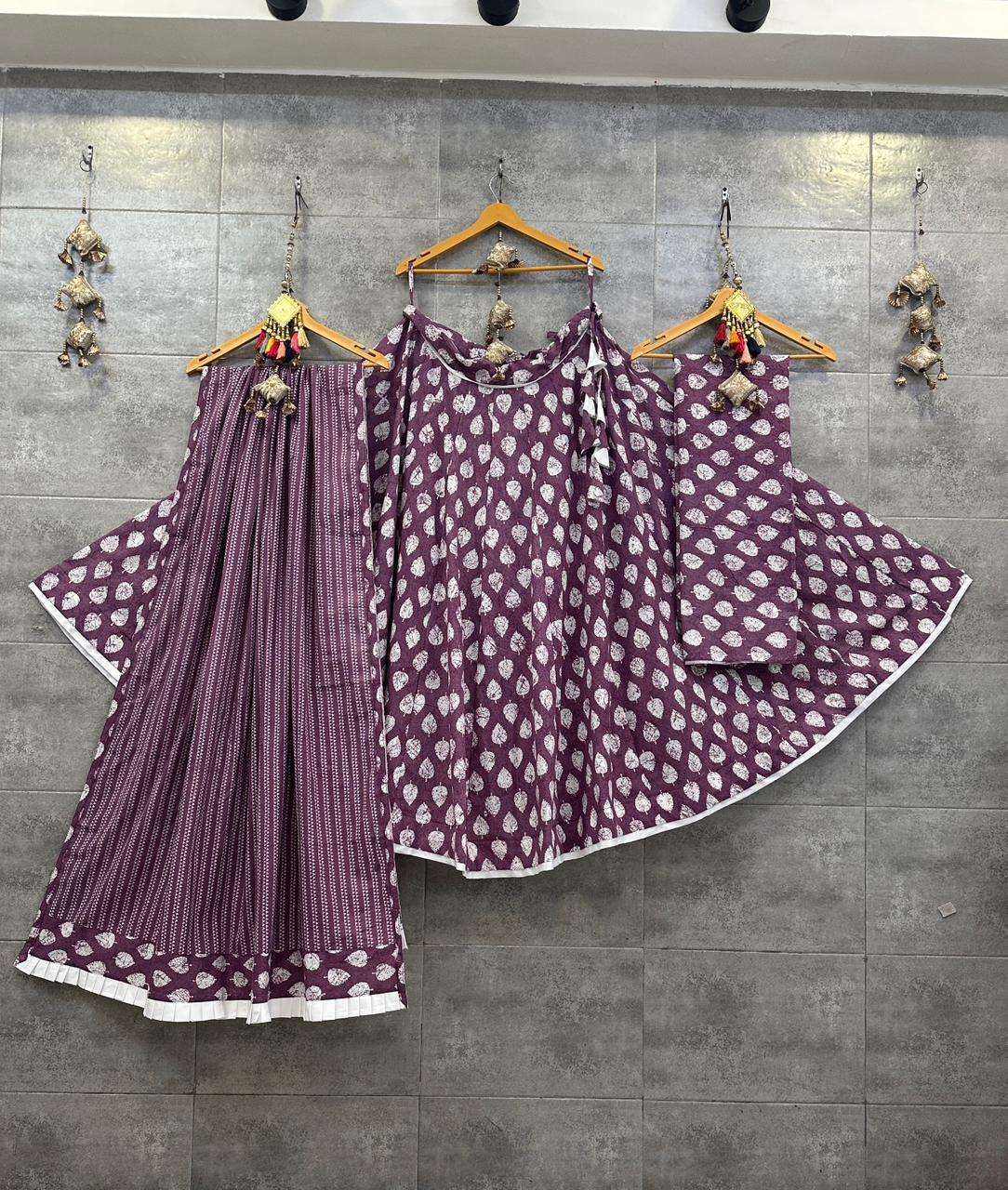 ASR-POOJA BY AQSAWHOLESALE PURE CAMBRIC COTTON PRINT WORK CHANIYA CHOLIS